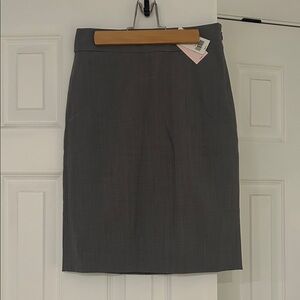 Banana Republic Gray Wool Pencil Skirt - NWT